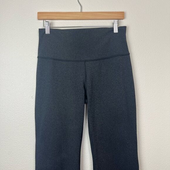 Lululemon Throw Back Pant size 10 - Picture 7 of 7